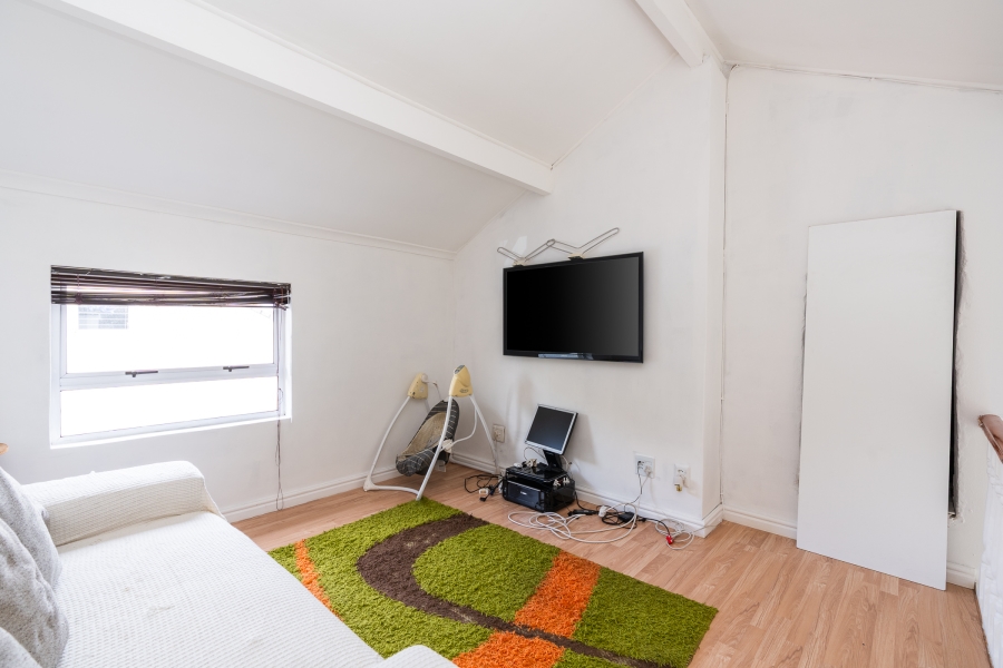 3 Bedroom Property for Sale in Thornton Western Cape